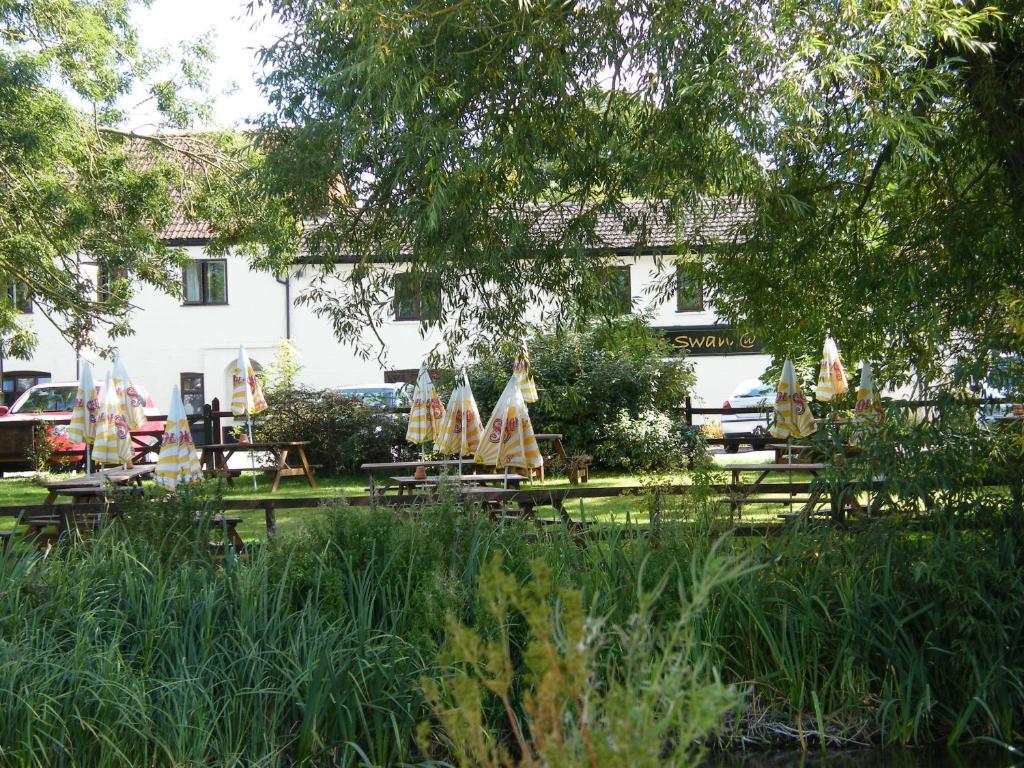 Hotel The Swan At Stoford Stapleford  Exterior foto
